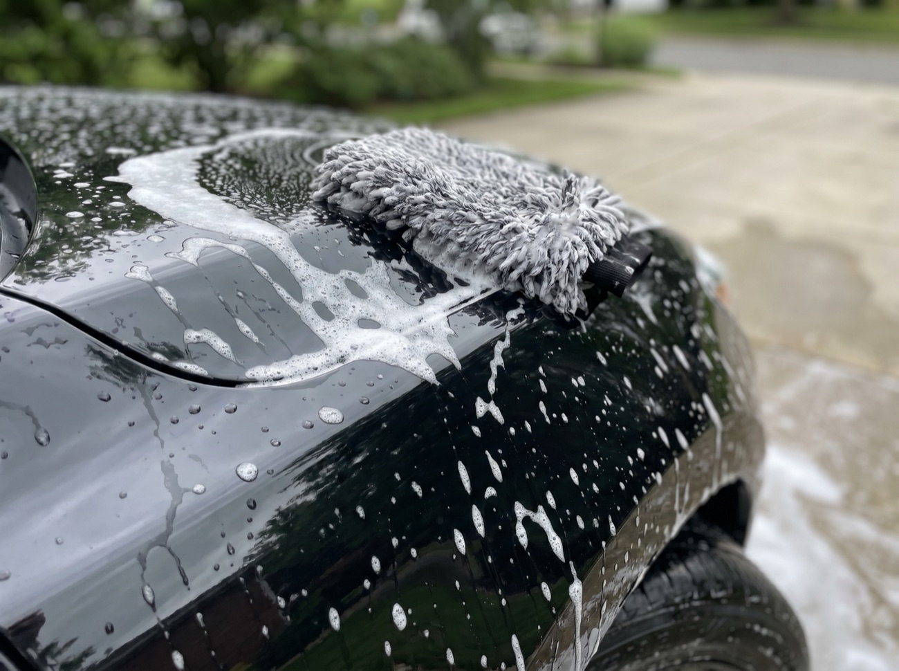 Hand wash and foam decontamination